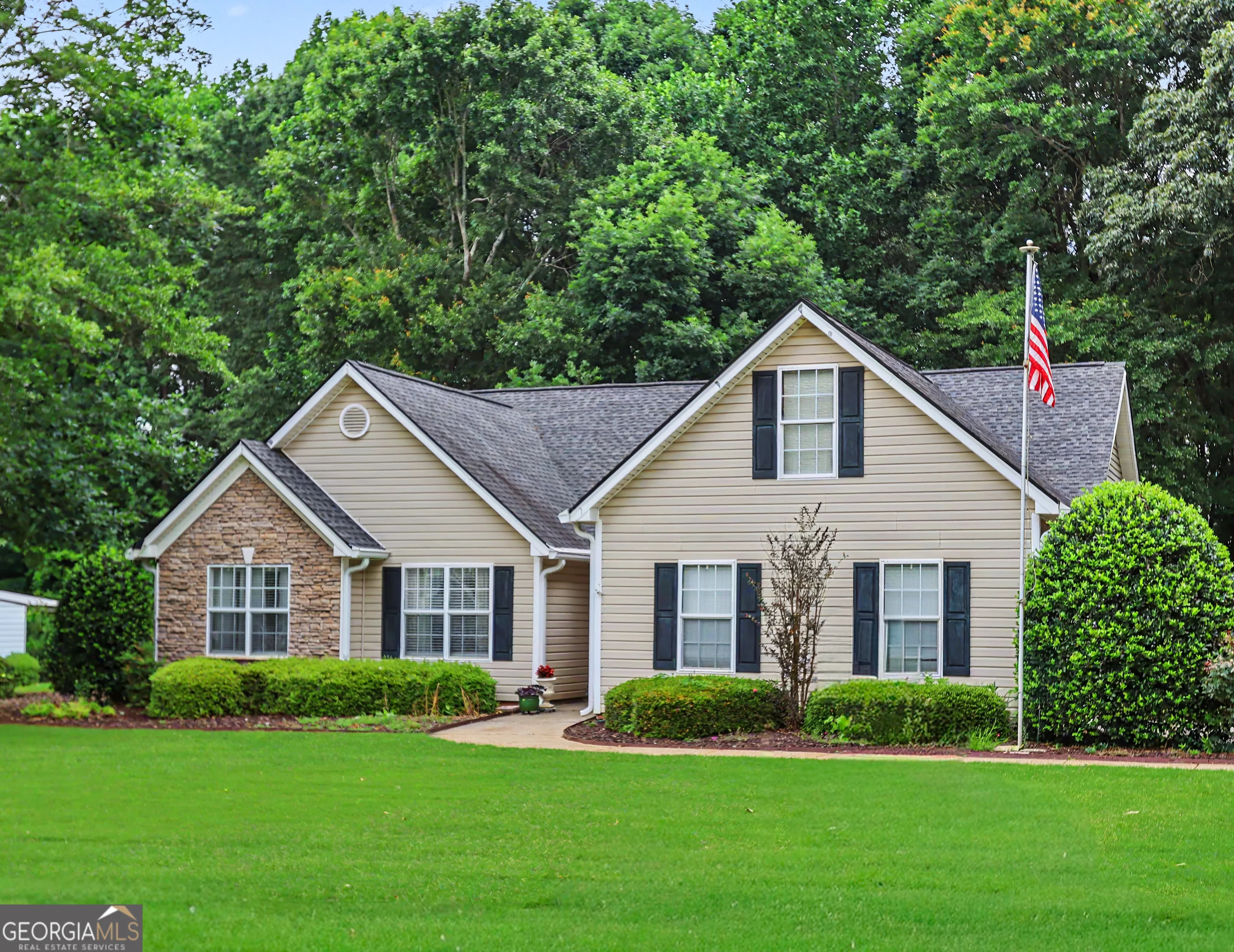 157 Cabots Creek Drive