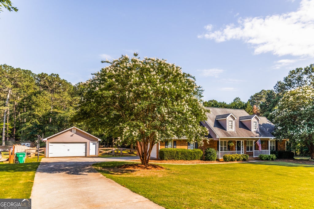 Photo of 184 Wildflower Drive, Social Circle, GA 30025 (MLS # 10834347)