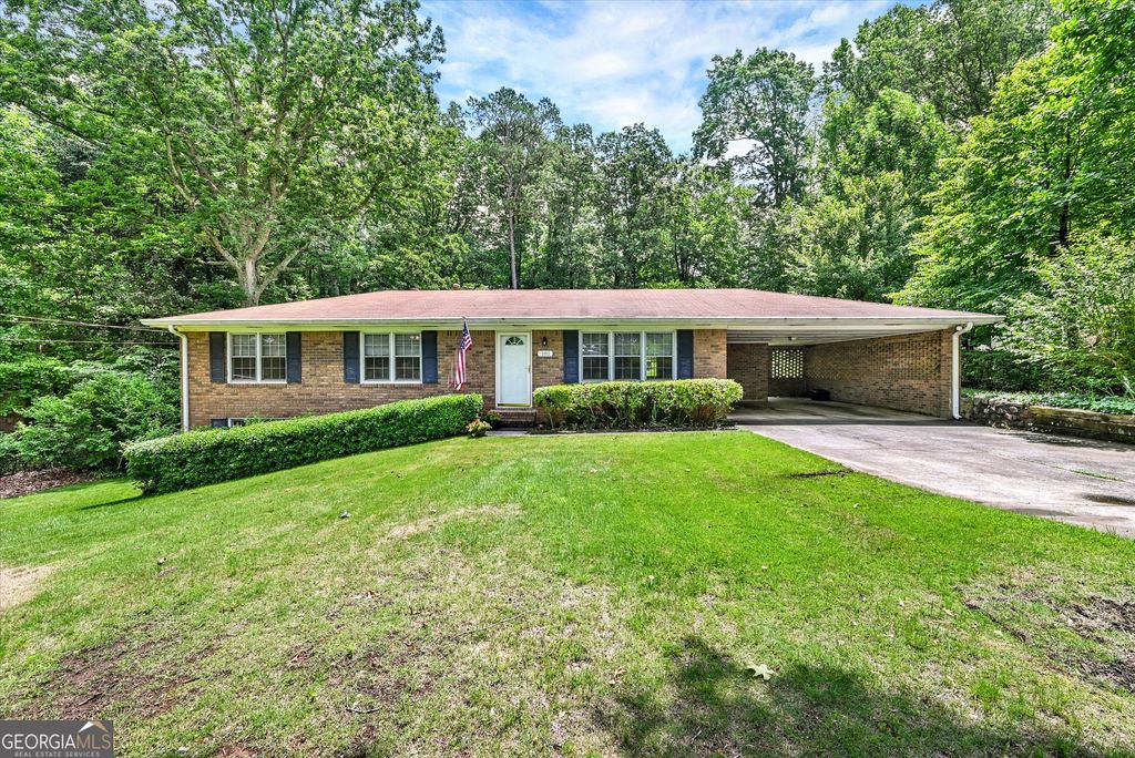 Photo of 1892 Starlight Drive, Marietta, GA 30062 (MLS # 10784873)