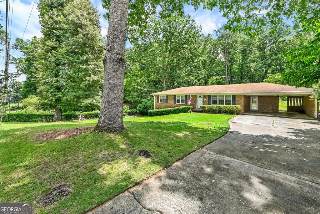 Photo of 1892 Starlight Drive, Marietta, GA 30062 (MLS # 10784873)