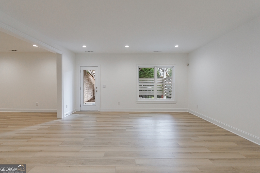 Kimball Bridge Walk - Residential Lease