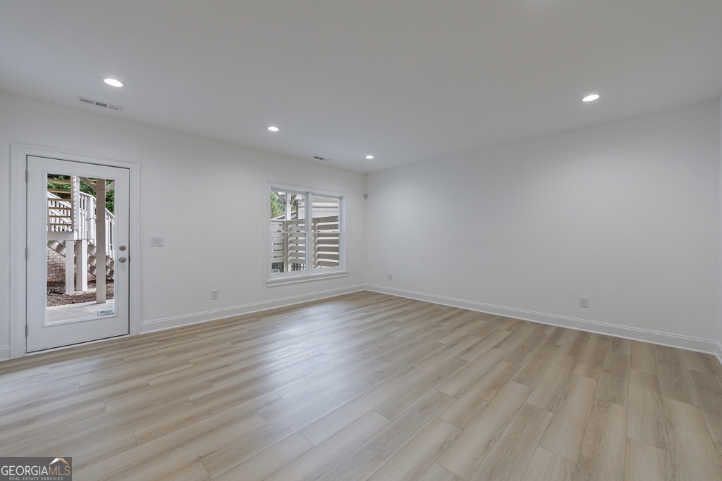 Kimball Bridge Walk - Residential Lease