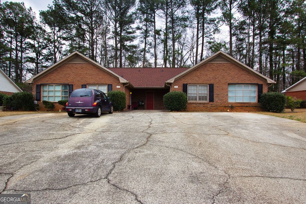 Photo of 3252 Inez Drive, Snellville, GA 30078 (MLS # 10698345)