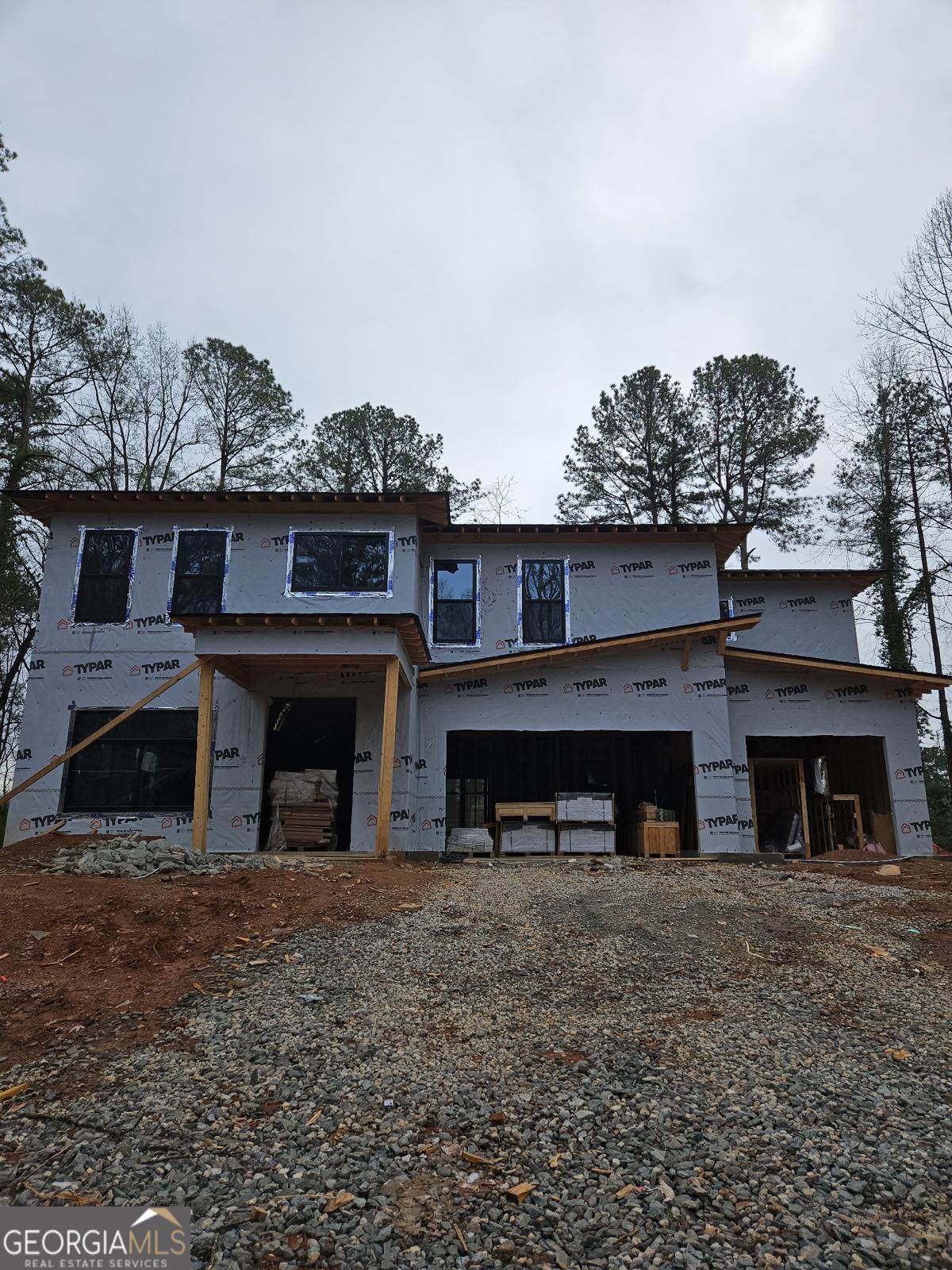 5785 Mitchell RD