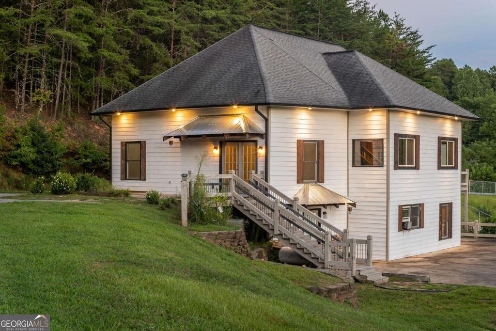 Photo of 2637 River Road, Mineral Bluff, GA 30559 (MLS # 10711210)