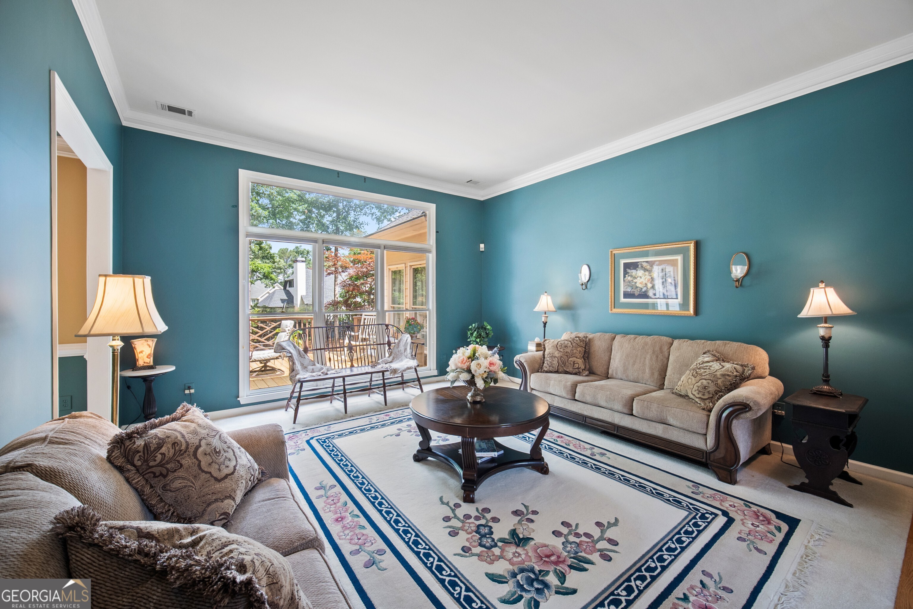 569 Fairway DR