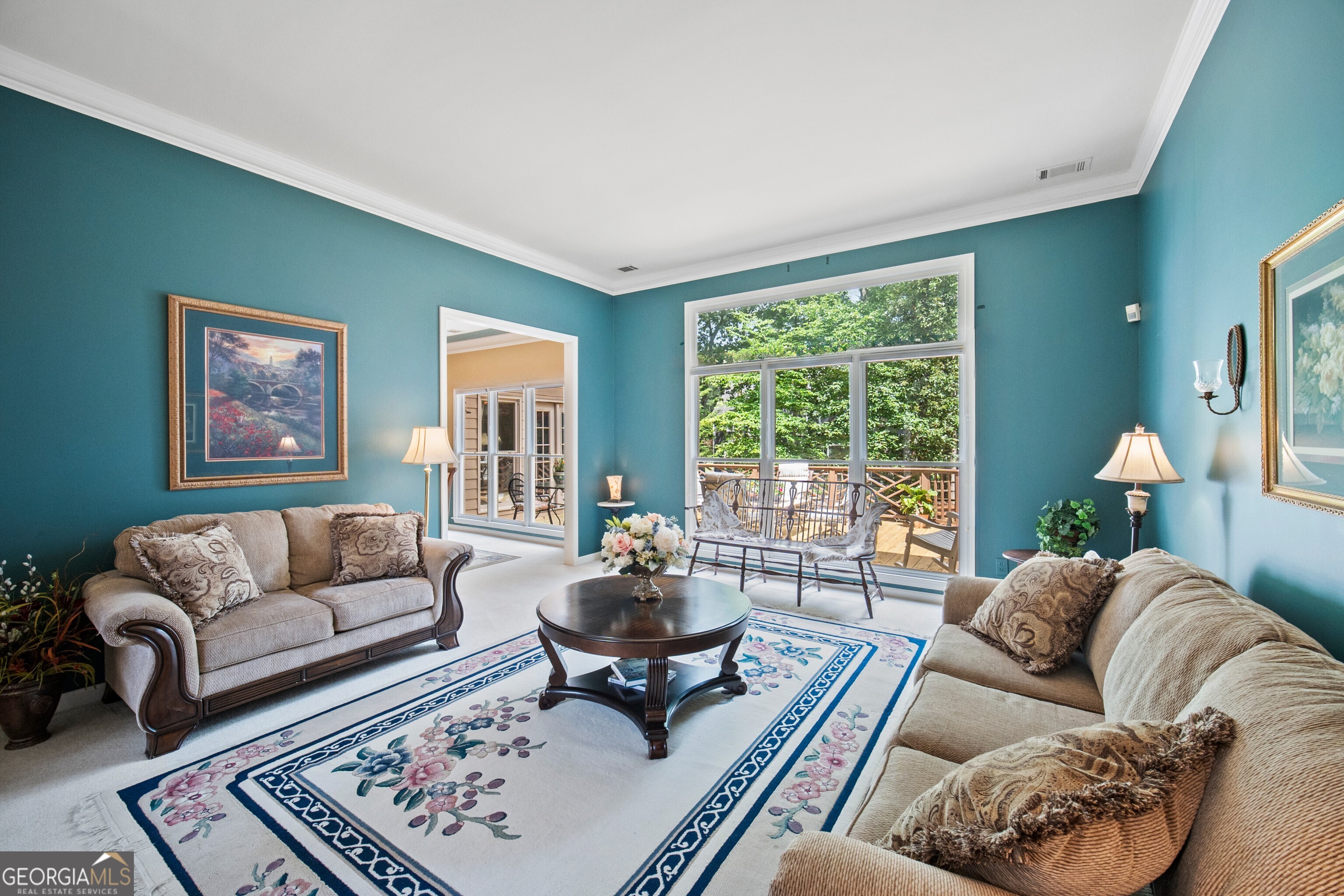 569 Fairway DR