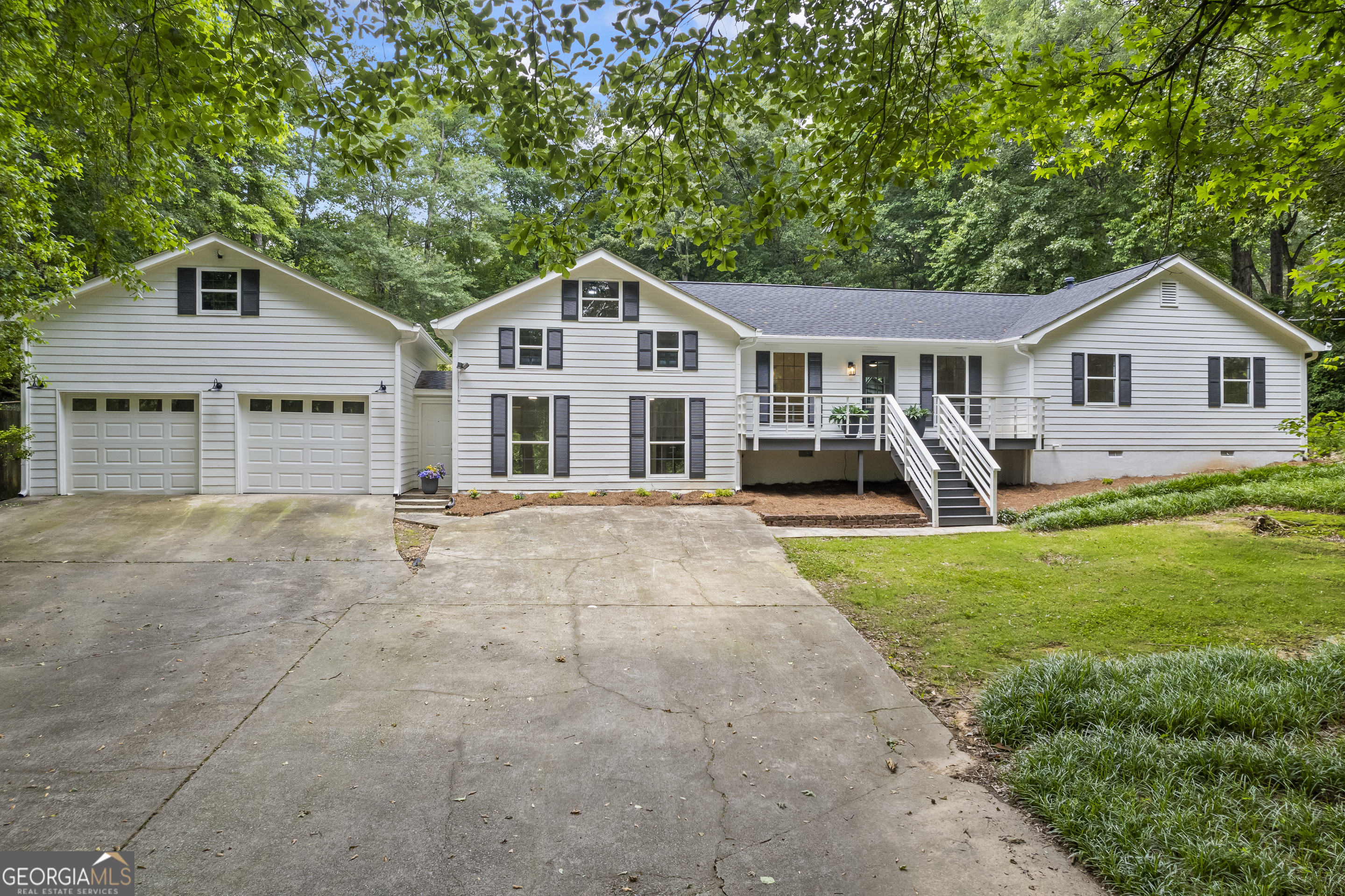 3345 Bomar RD