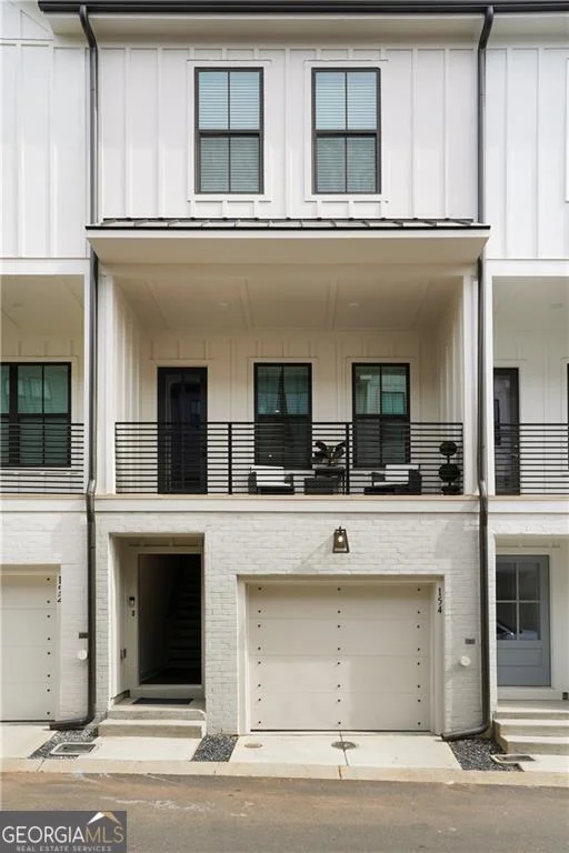 152 Chestnut Circle