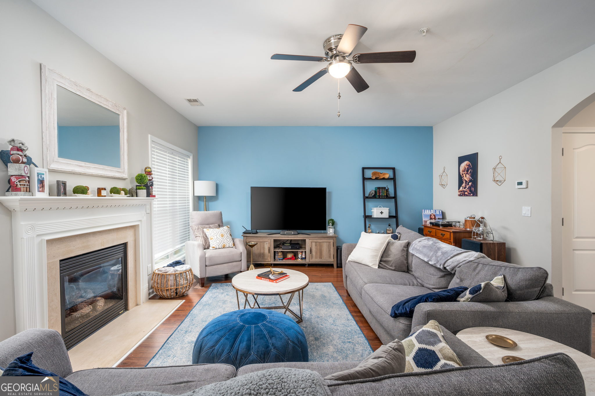 971 Brownstone LN 18