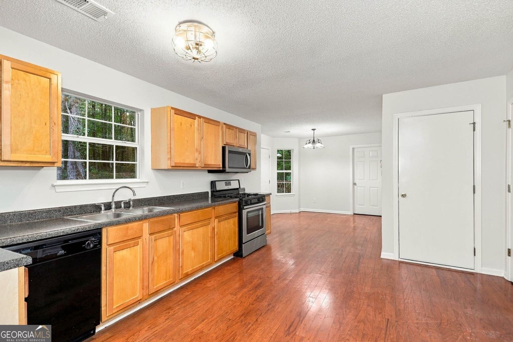 Photo of 96 Ashtonbrook Drive, McDonough, GA 30252 (MLS # 10877782)