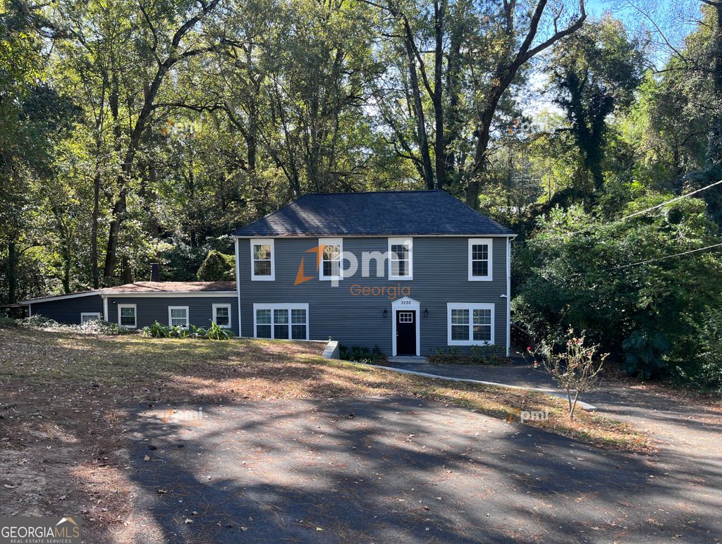 Photo of 3220 Ingleside Avenue, Macon, GA 31204 (MLS # 10632841)