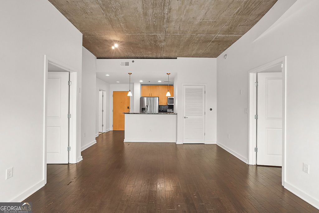 Photo of 250 Pharr Road NE #409, Atlanta, GA 30305 (MLS # 10709856)