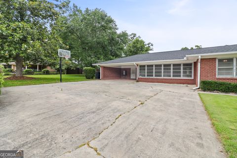 A home in Woodbury