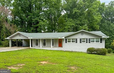 4353 White Oak DR Sugar Hill GA 30518