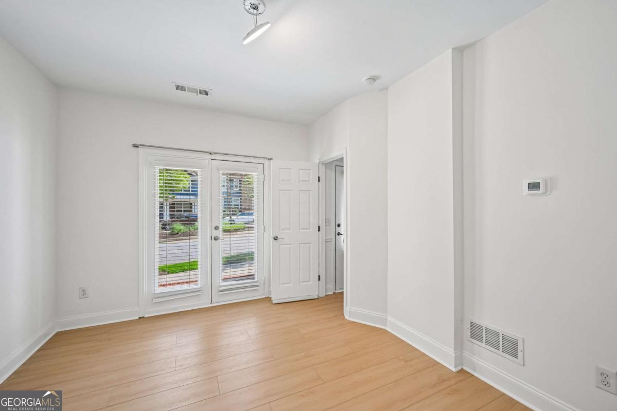 209 16th ST NW 27
