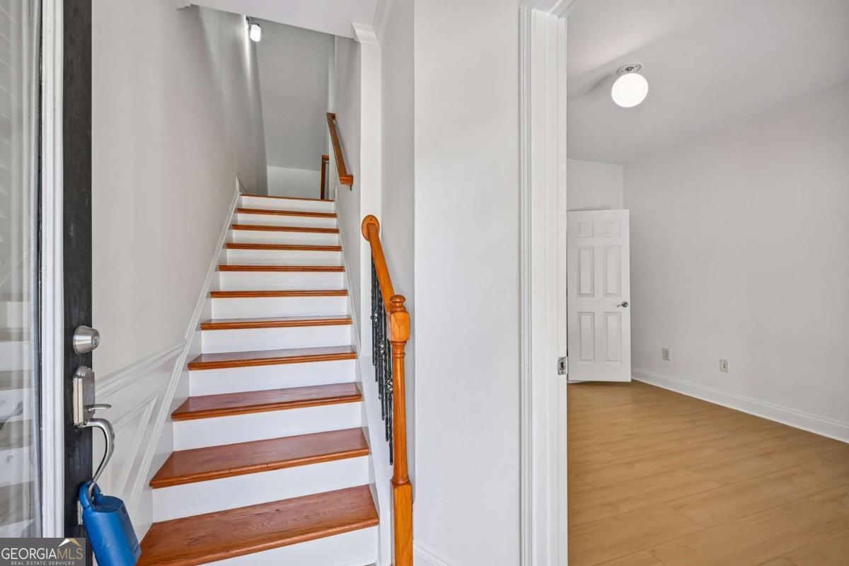 209 16th ST NW 27