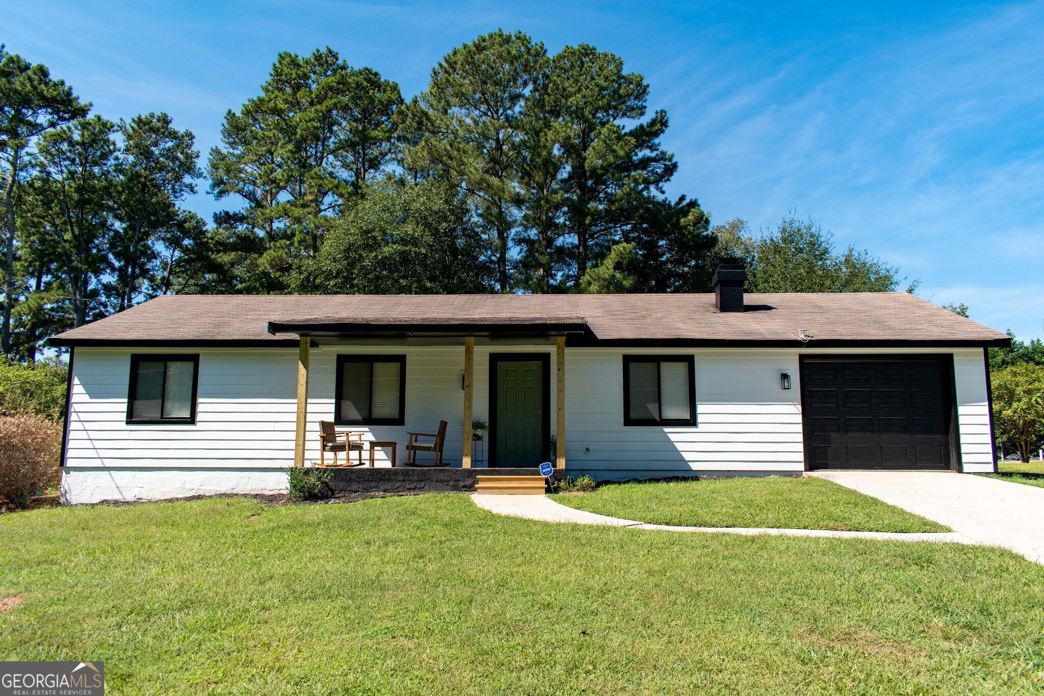 1077 Sawgrass CT SW