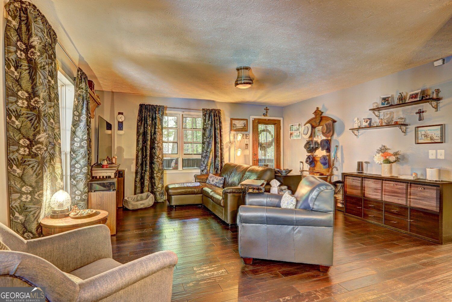346 DOCK LATHEM TRL