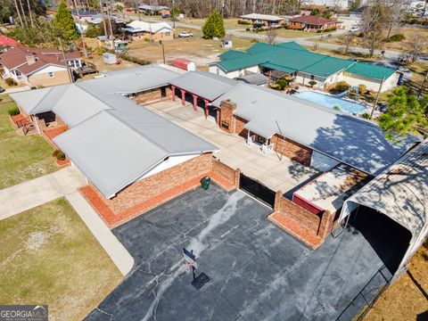 A home in Swainsboro