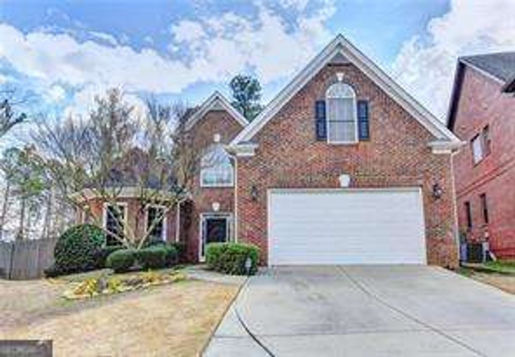 Photo of 250 FIELDSBORN Court, Atlanta, GA 30328 (MLS # 10654630)