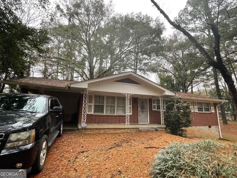 Photo of 2525 Stone Road, East Point, GA 30344 (MLS # 10656987)