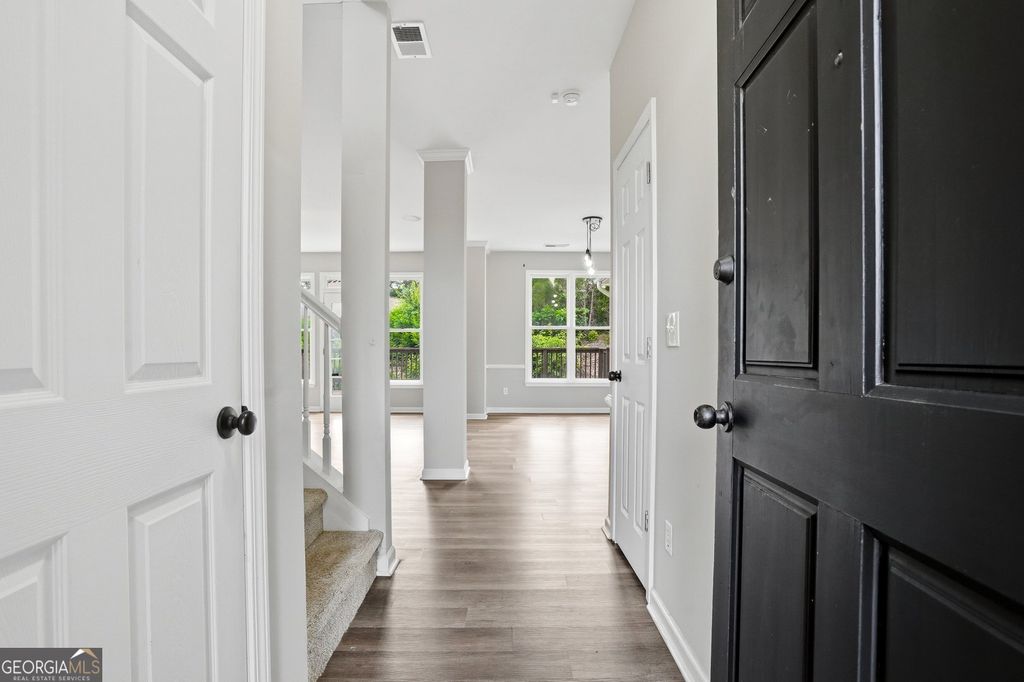 Photo of 2610 Naylor Hall, Marietta, GA 30066 (MLS # 10804684)