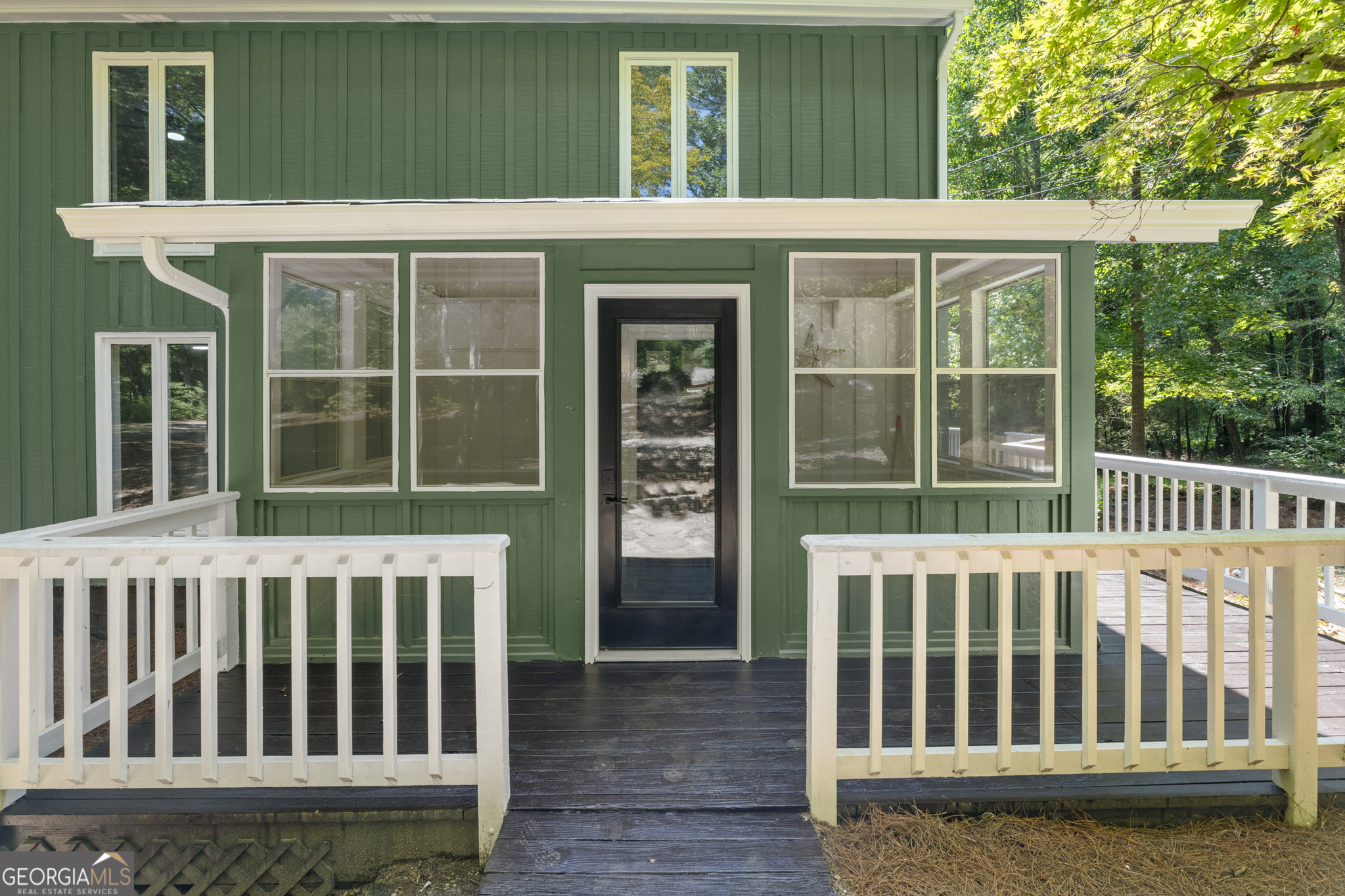 3459 Fern Ridge East DR NE