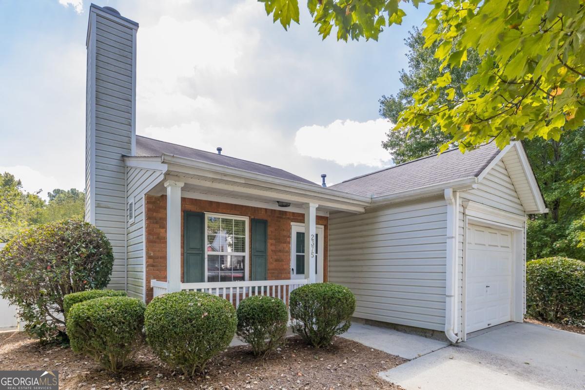 2375 Lexington LN