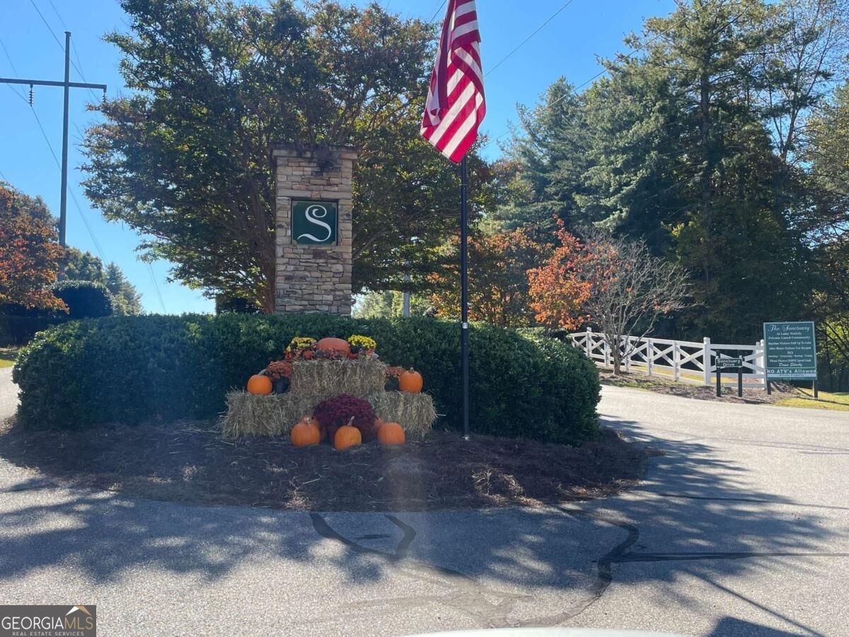 LOT 106 Red Maple LN