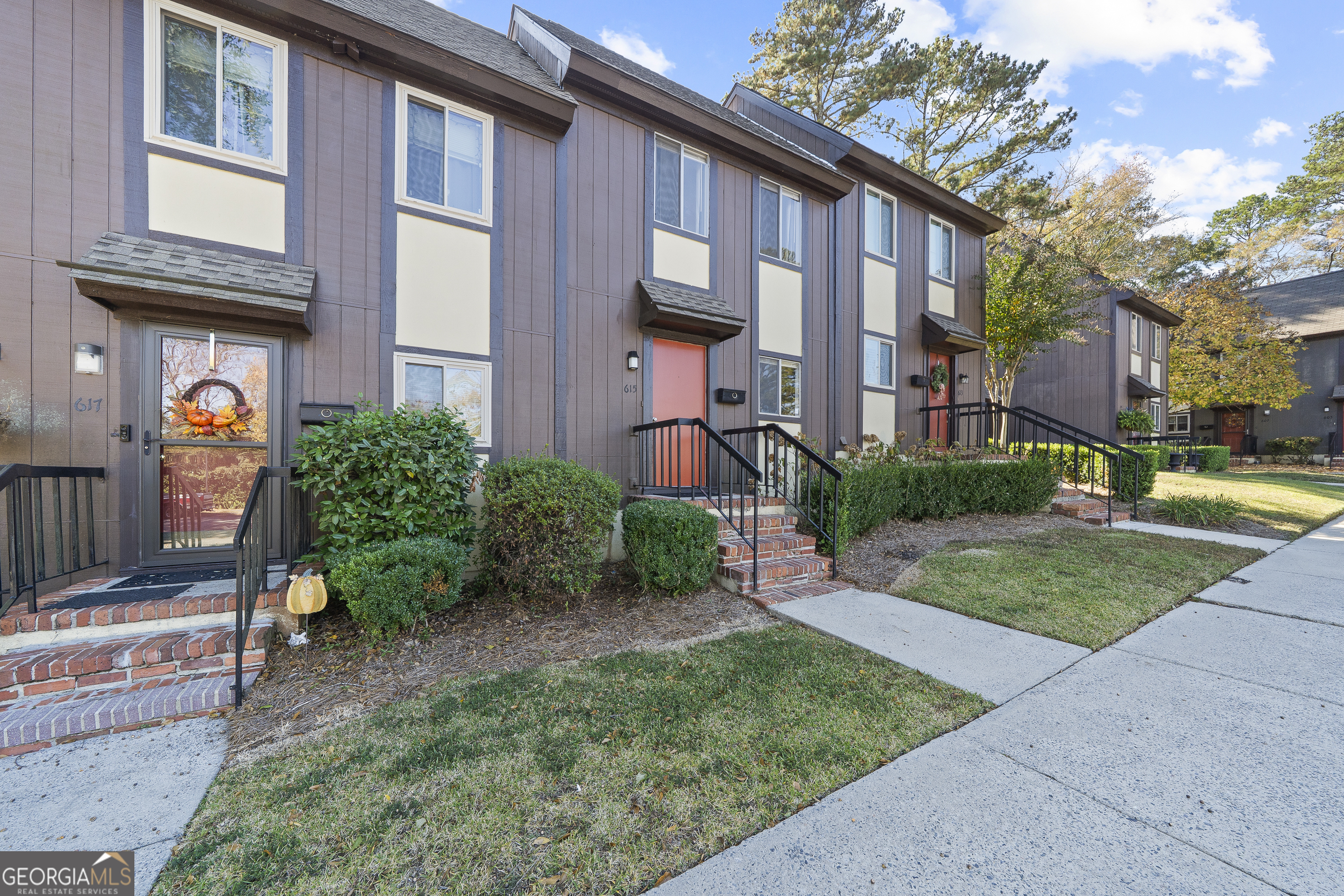 Willow Creek - Residential