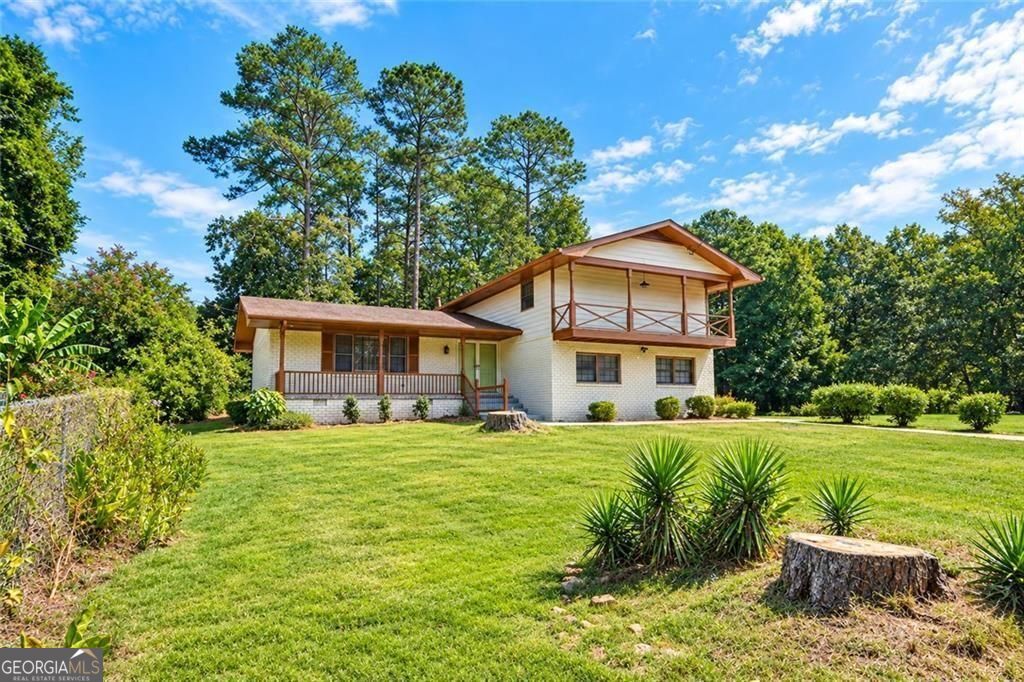 Photo of 3076 Briarleaf Drive, Decatur, GA 30034 (MLS # 10842136)