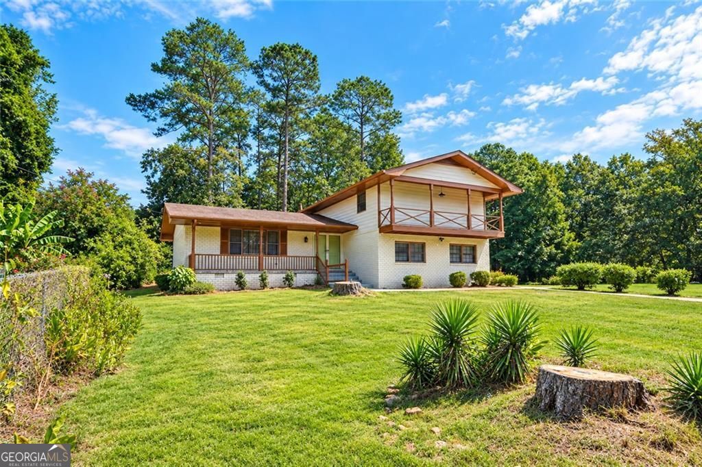 Photo of 3076 Briarleaf Drive, Decatur, GA 30034 (MLS # 10842136)