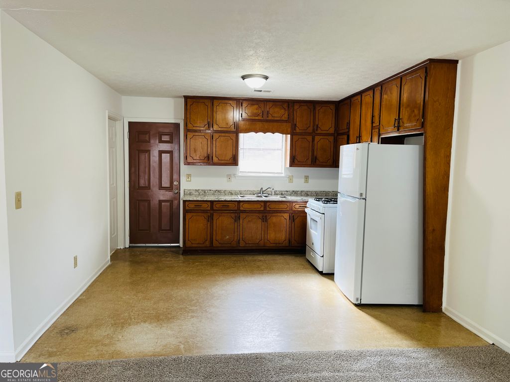 Photo of 814 Tinsley Street E #814, Griffin, GA 30223 (MLS # 10734668)
