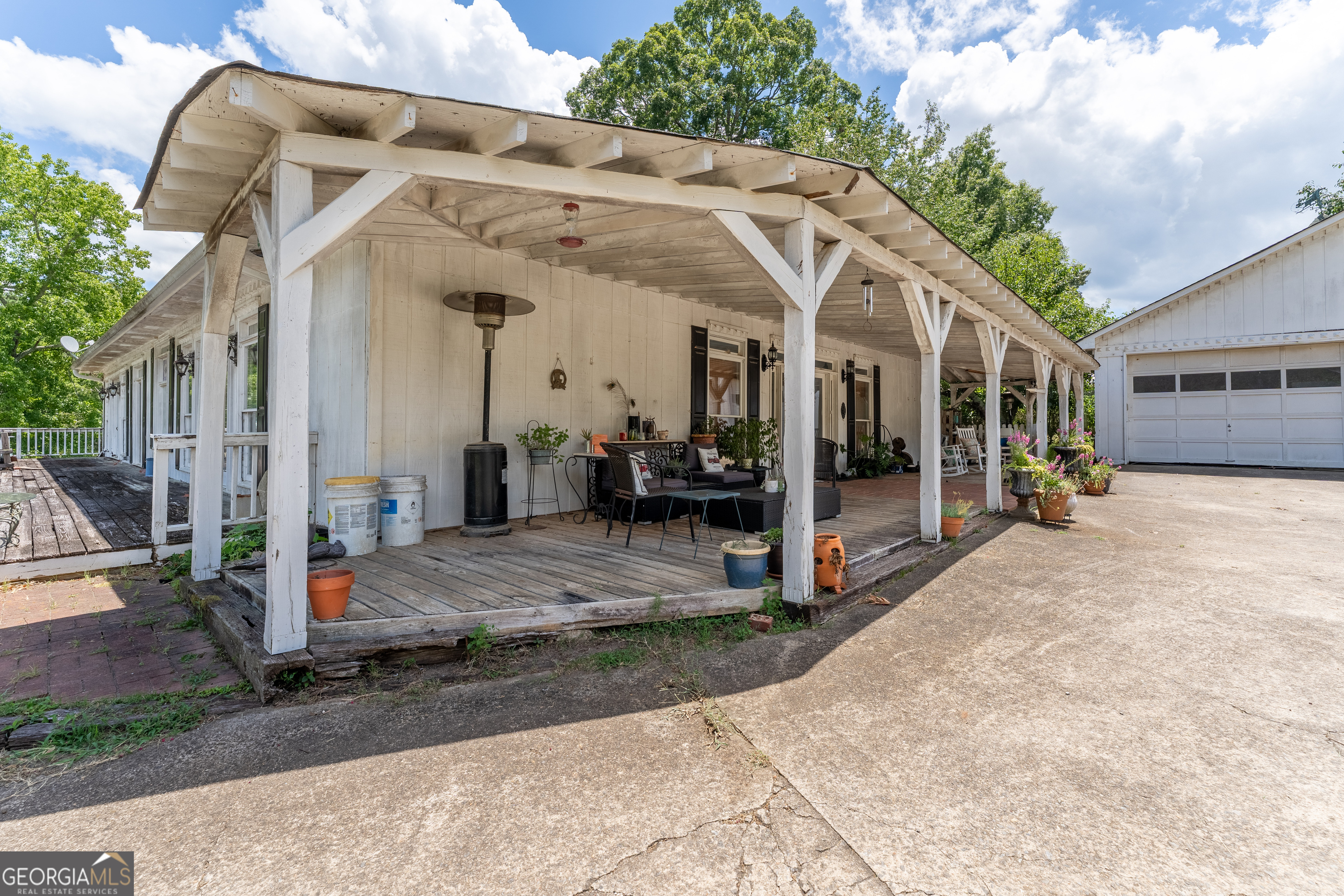 772 Old Lathemtown RD