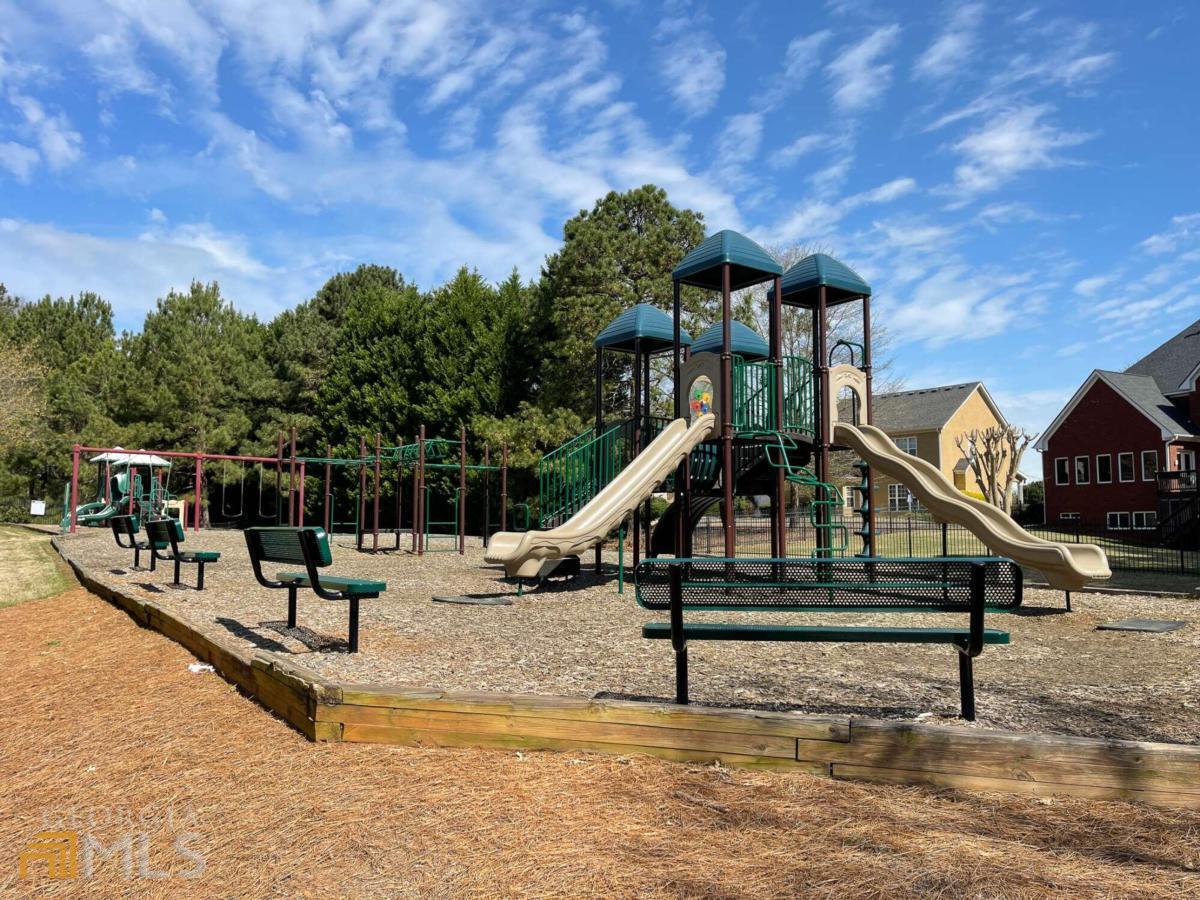 Eagles Brooke - Residential