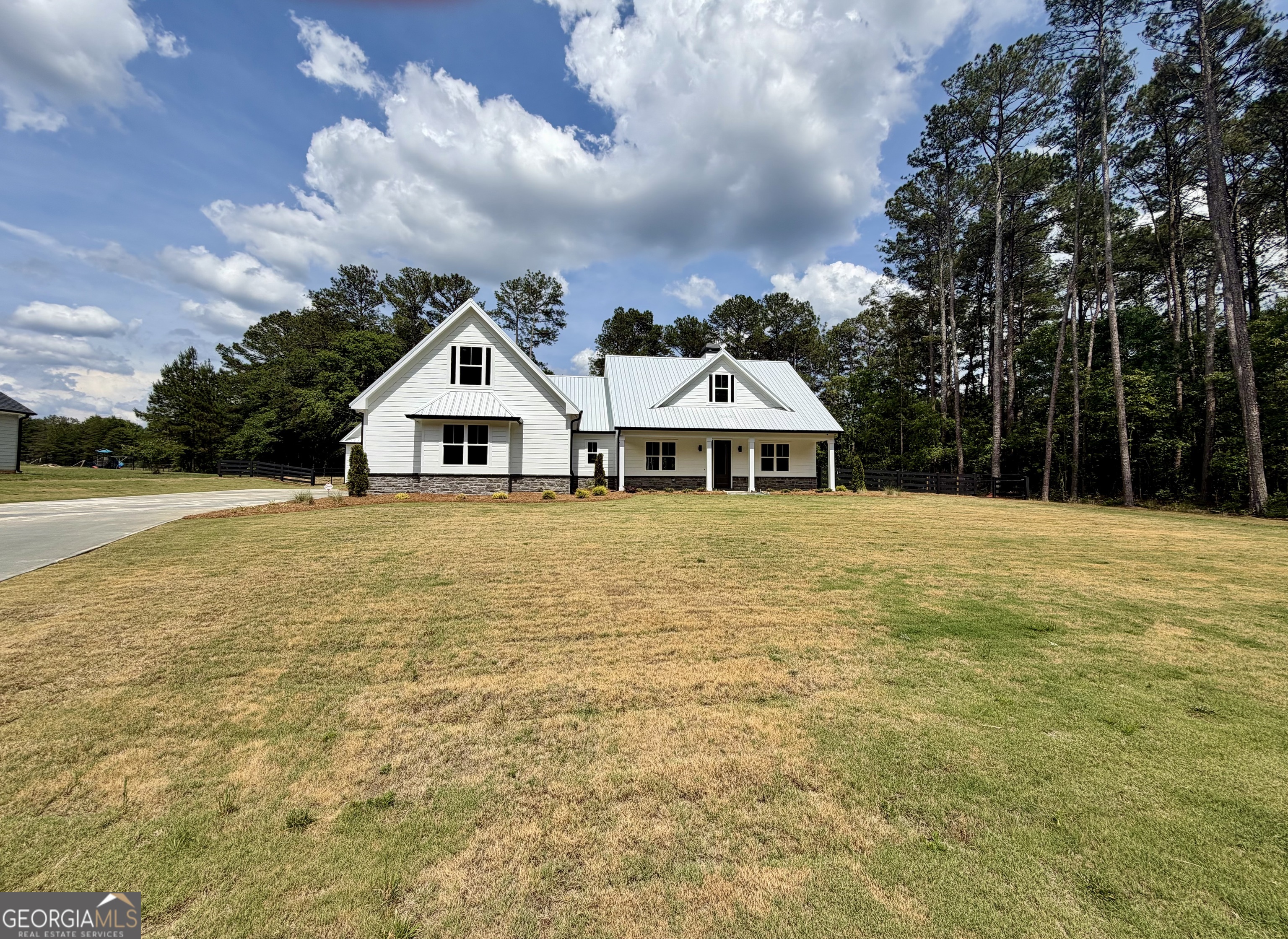 3050 Mahlon Smith RD