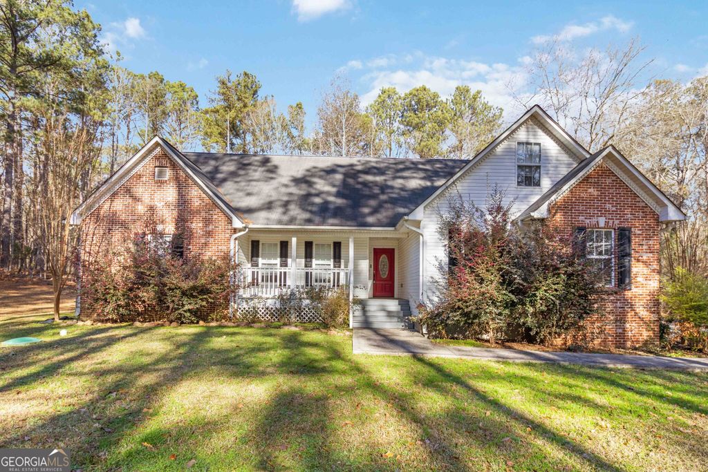 Photo of 475 Jenkinsburg Road, Griffin, GA 30223 (MLS # 10670968)