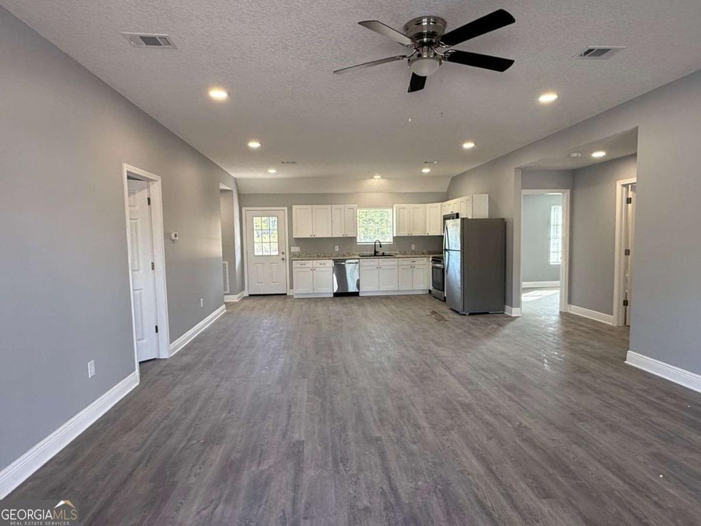 Photo of 72 Hawks Place, Waynesville, GA 31566 (MLS # 10689684)