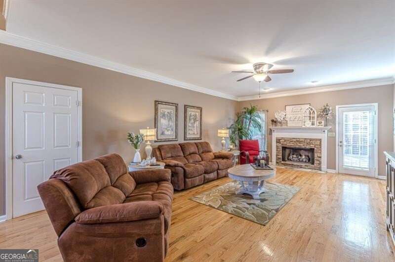 3639 Fowler RDG