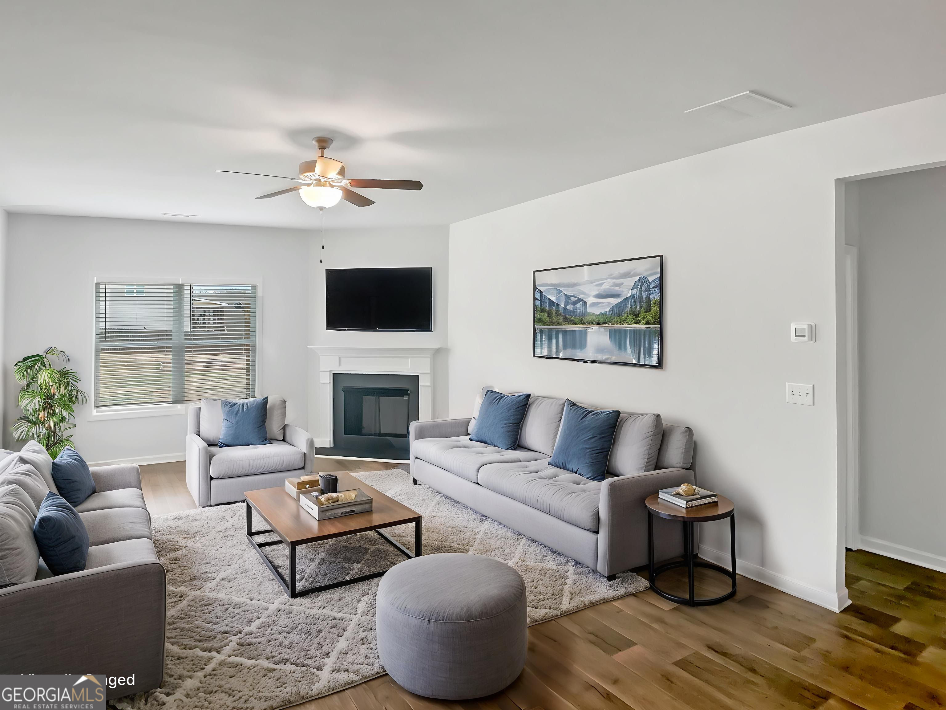 16 Fox DR
