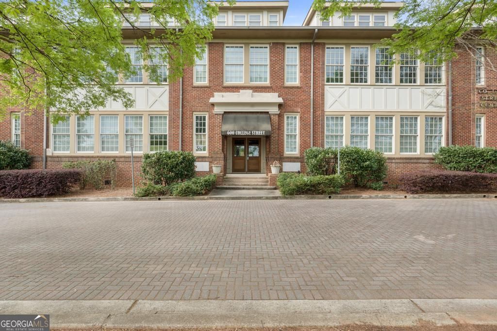 Photo of 600 College Street #113, Hapeville, GA 30354 (MLS # 10724511)