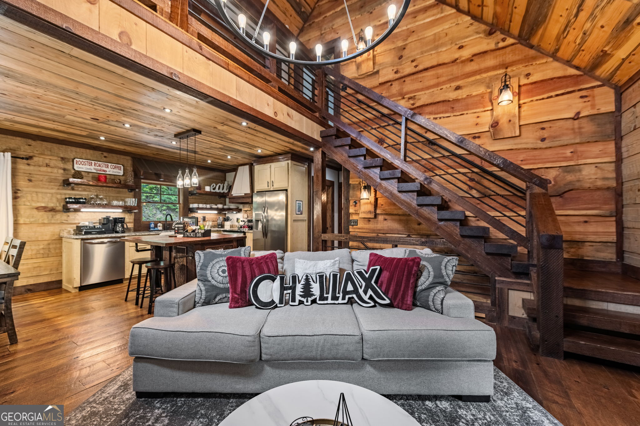 215 Twin Creeks RD