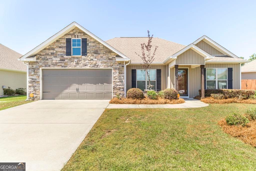 Photo of 104 Savannah LN, Bonaire, GA 31005 (MLS # 10767132)