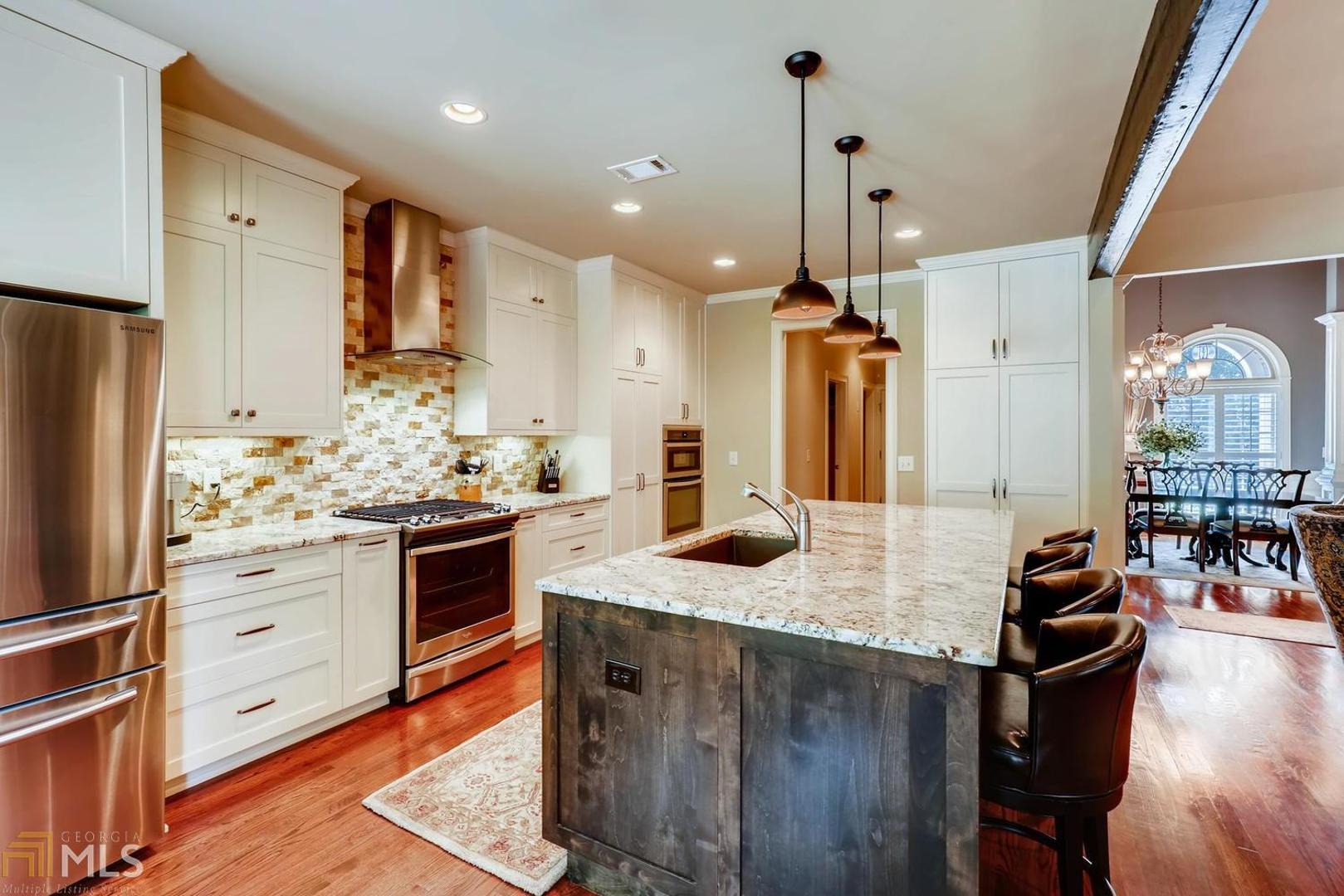 Stone Ridge Manor - Residential