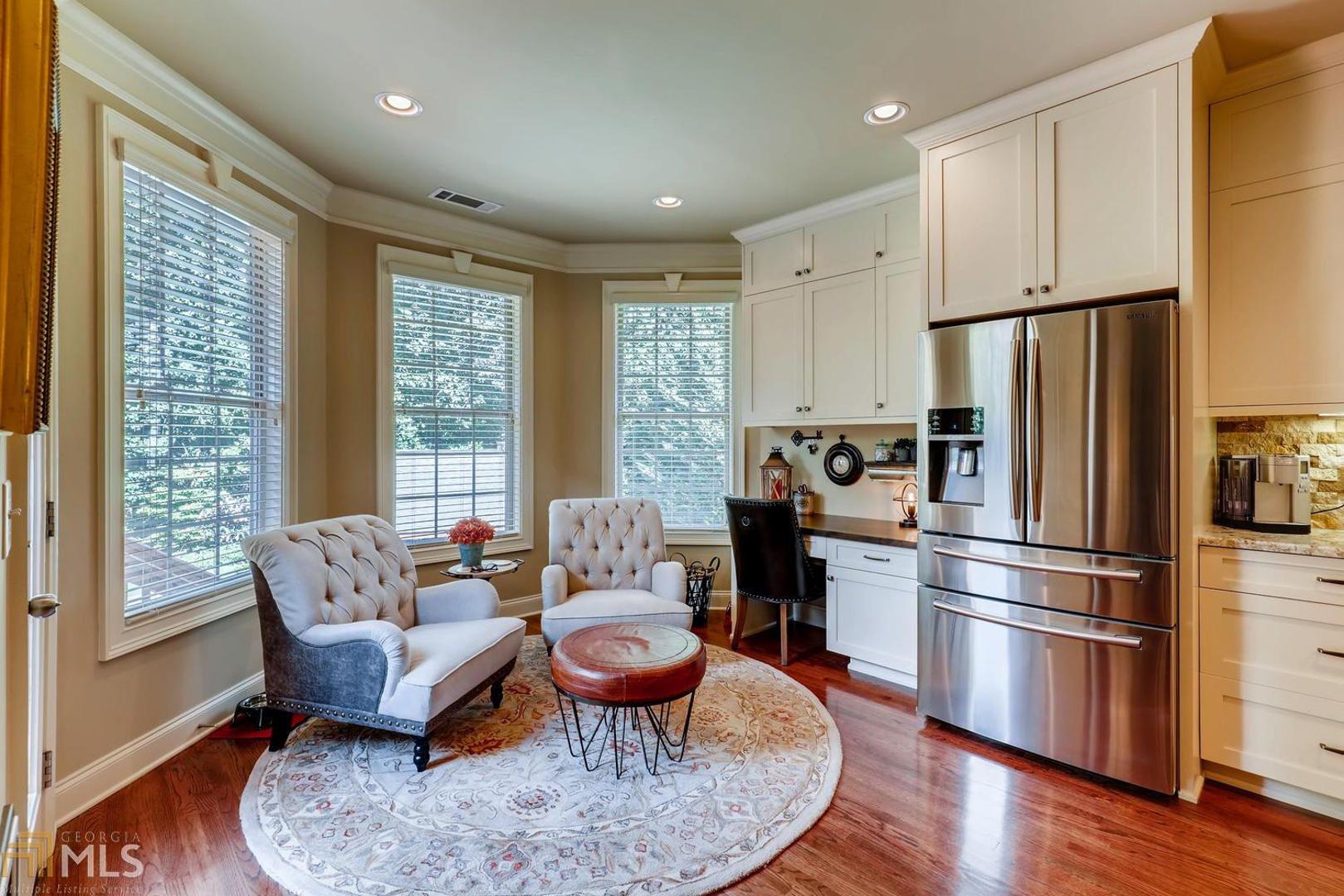 Stone Ridge Manor - Residential