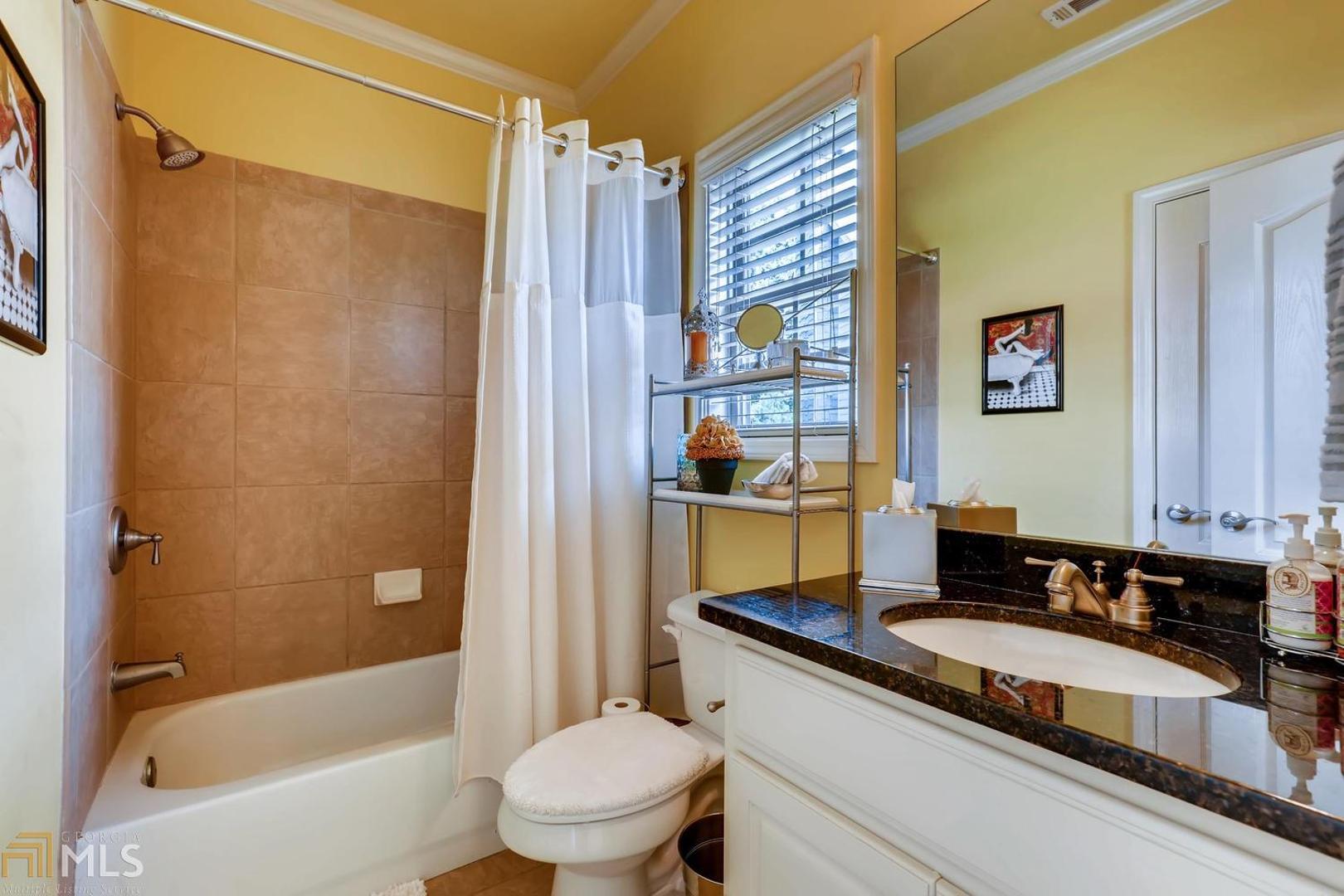 Stone Ridge Manor - Residential
