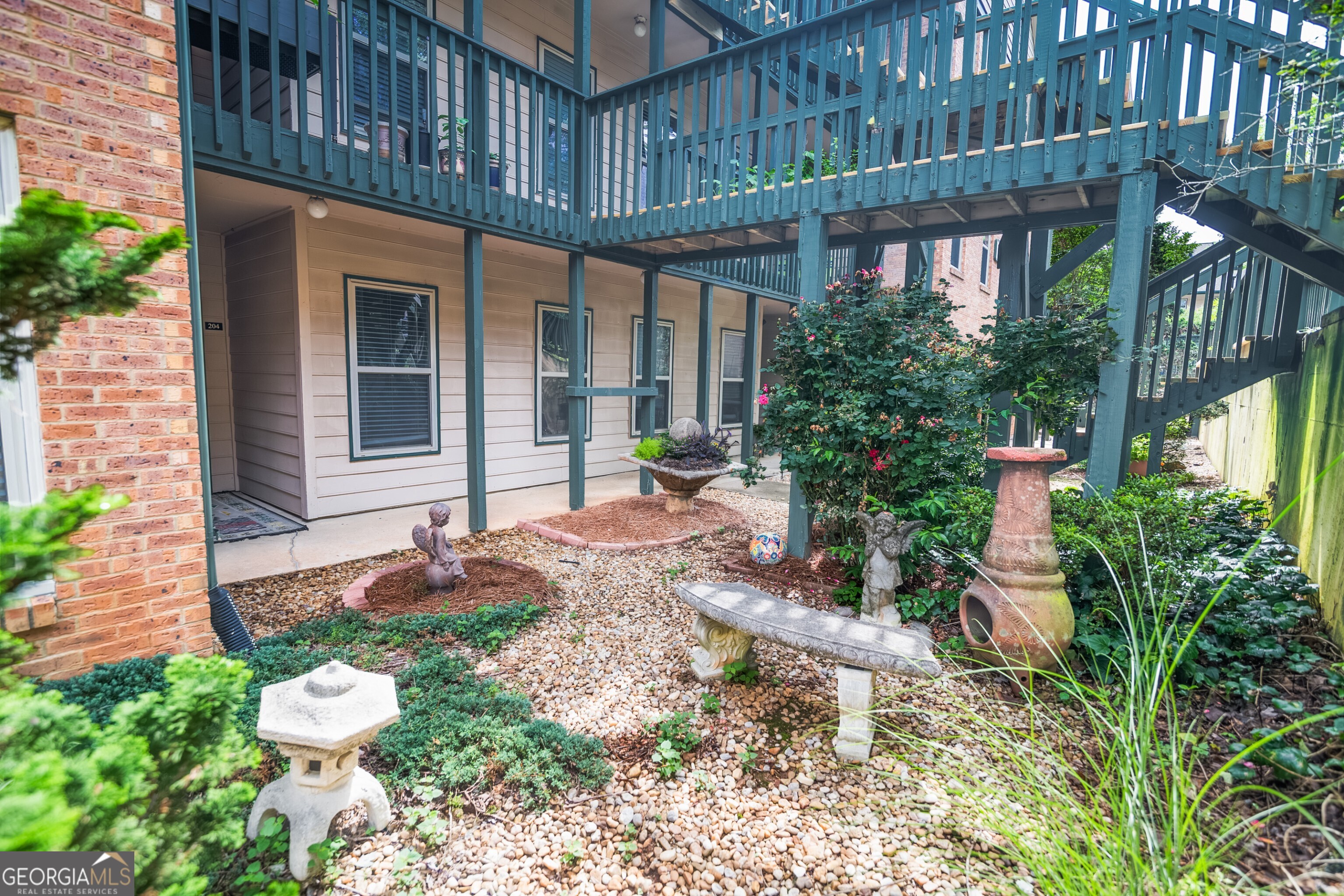 204 Brittany CT