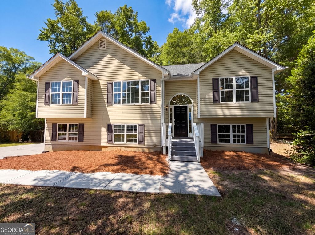 Photo of 262 N Loblolly Crossing, Temple, GA 30179 (MLS # 10758864)