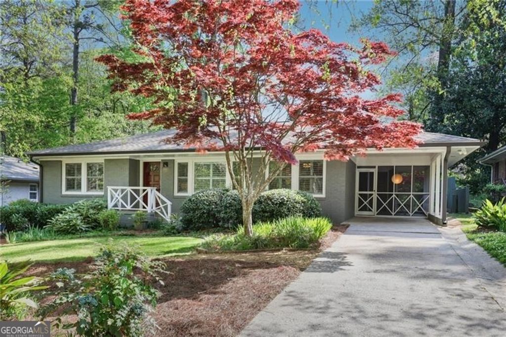 Photo of 922 Stokeswood Avenue SE, Atlanta, GA 30316 (MLS # 10724505)